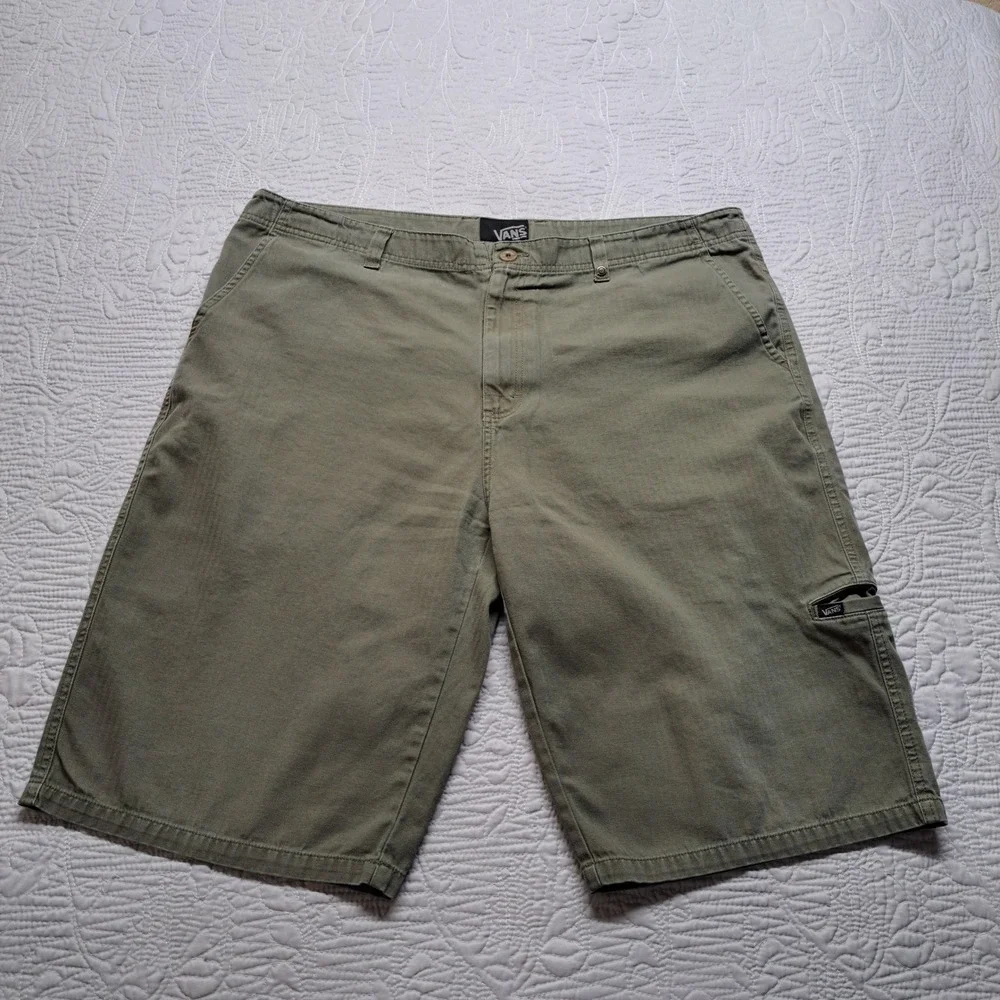 Vans Cargo Shorts Mens 38 Olive Green Excellent Herringbone Twill Skater Utility